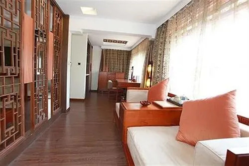 Lion Rock Baboo Park Hotel - Lijiang