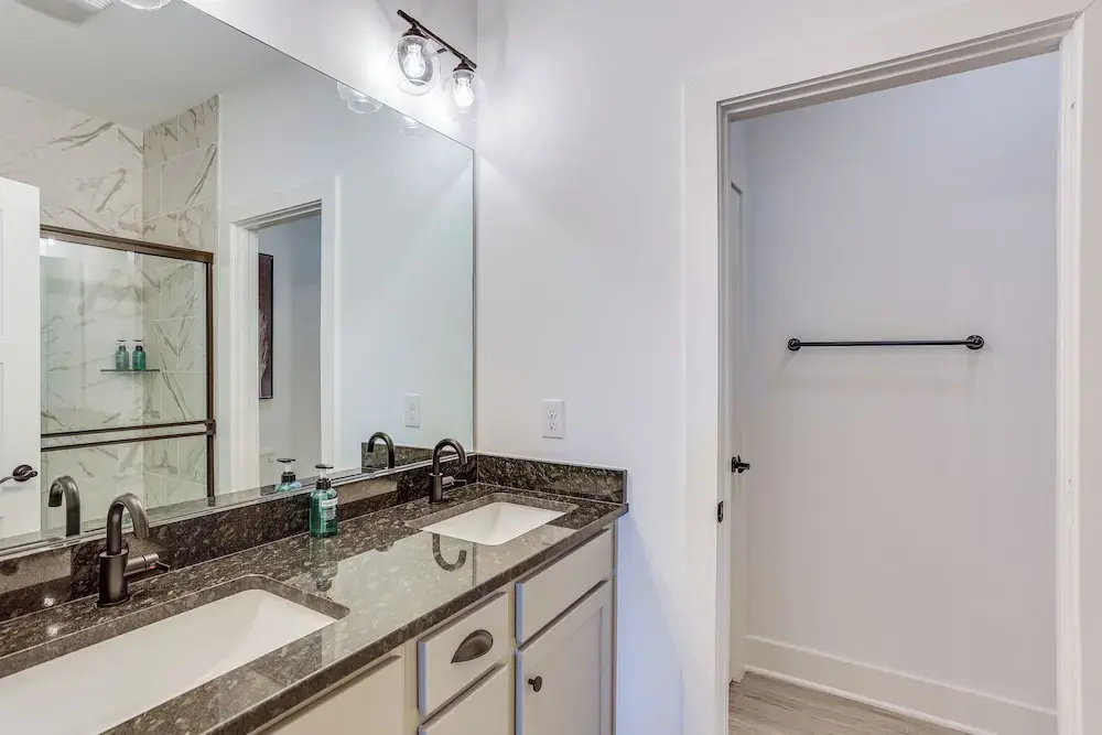 Indiana Vacation Rental Near Downtown Louisville!
