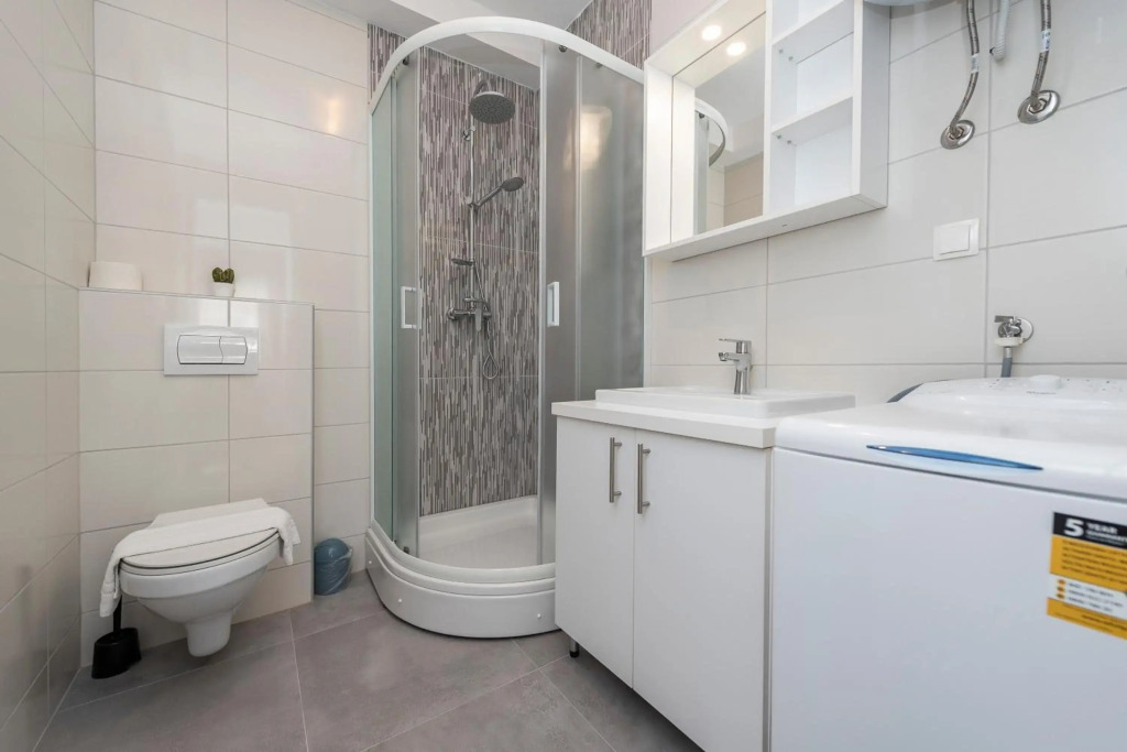 Villa Star 2 a centrally located ap. with a pool