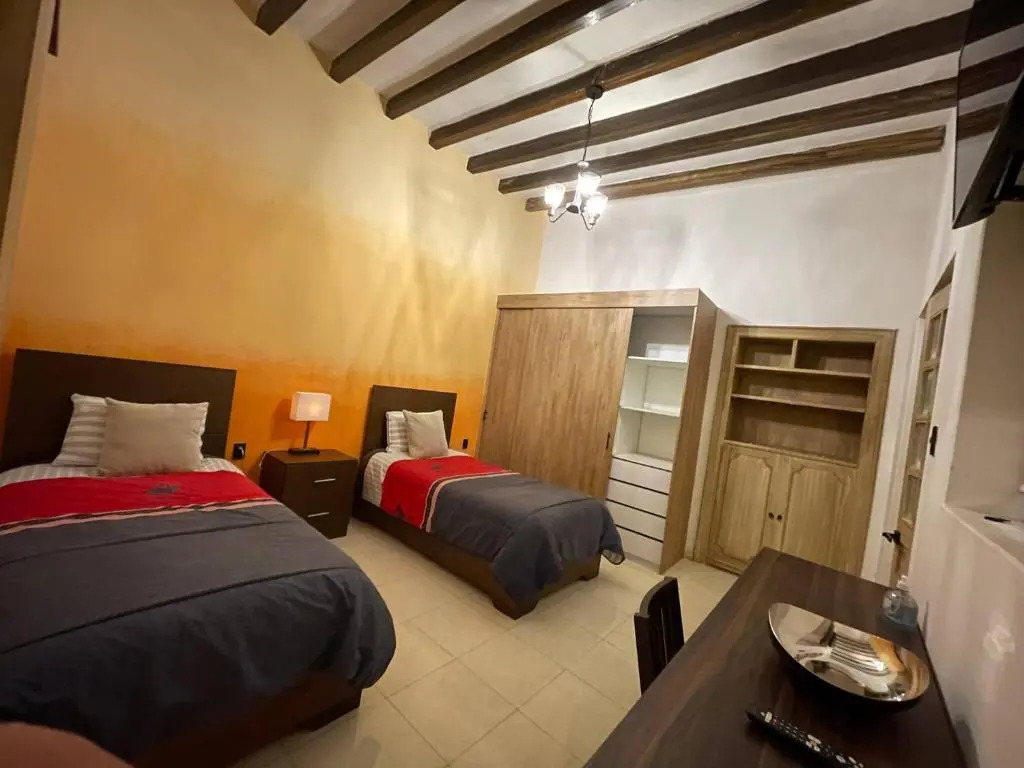 Nice Room in the Center of Morelia, Casa Corregidora I