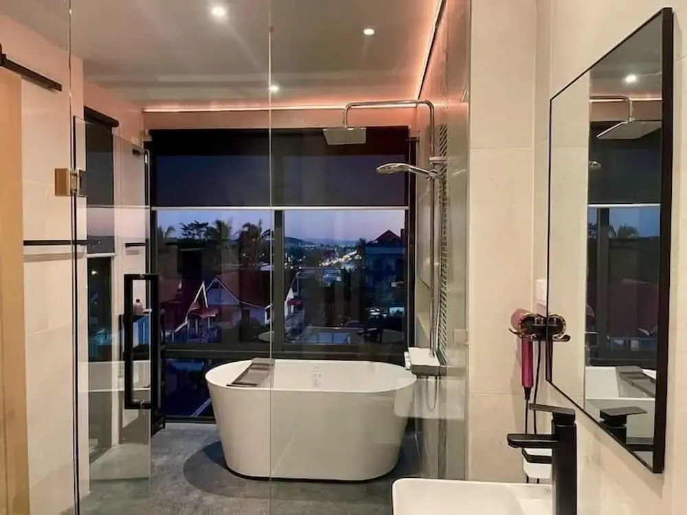 Beautiful Sea View Full Smart House 3BR