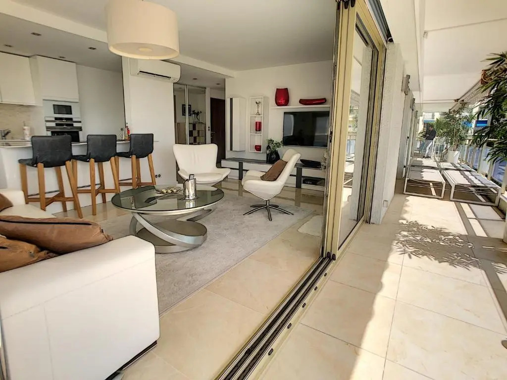 Appartement Cannes, 3 pièces, 6 personnes - FR-1-470-53