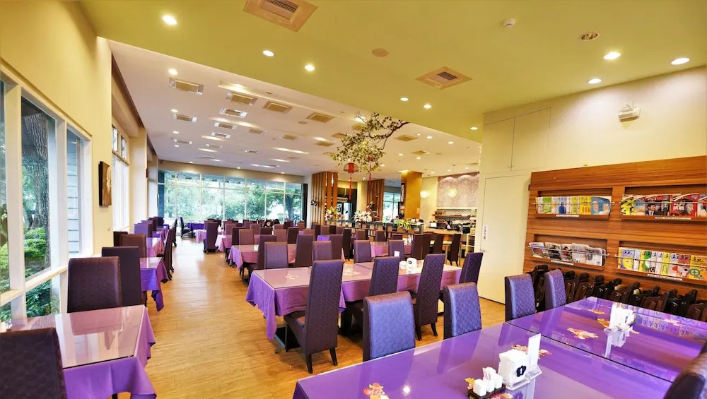 Nature View Hotel