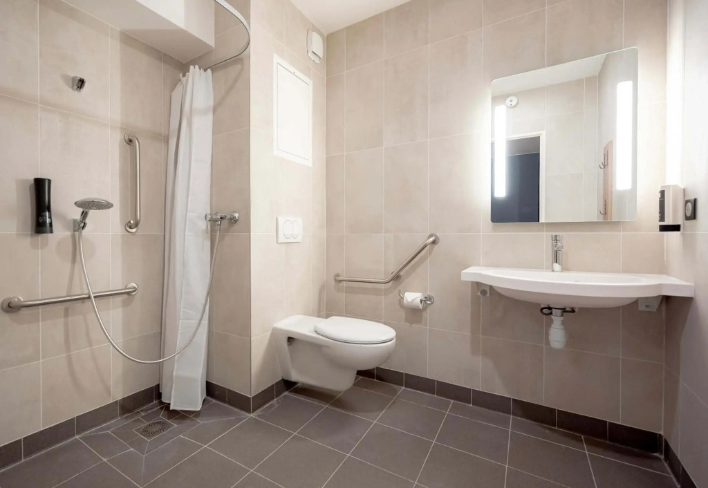 B&B HOTEL Toulon Centre Gare