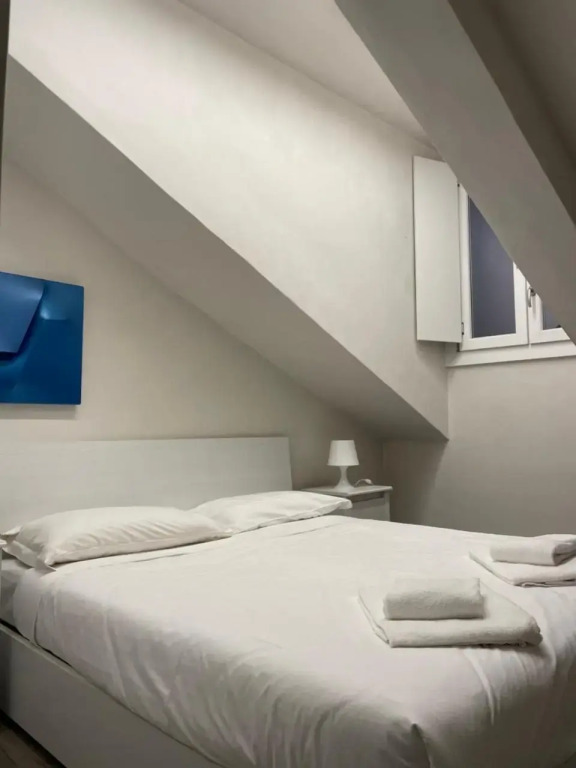 Gran Madre, the blue design house