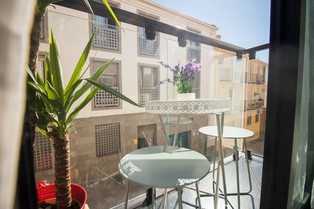 Rustic Chic Studio Downtown by La Recepcion