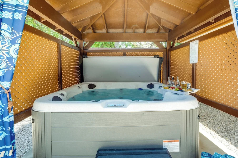 San Antonio Home w/ Private Hot Tub: Pet Friendly!