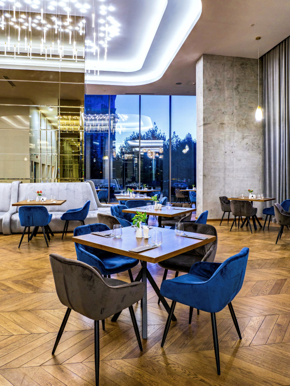 Union Plaza Hotel