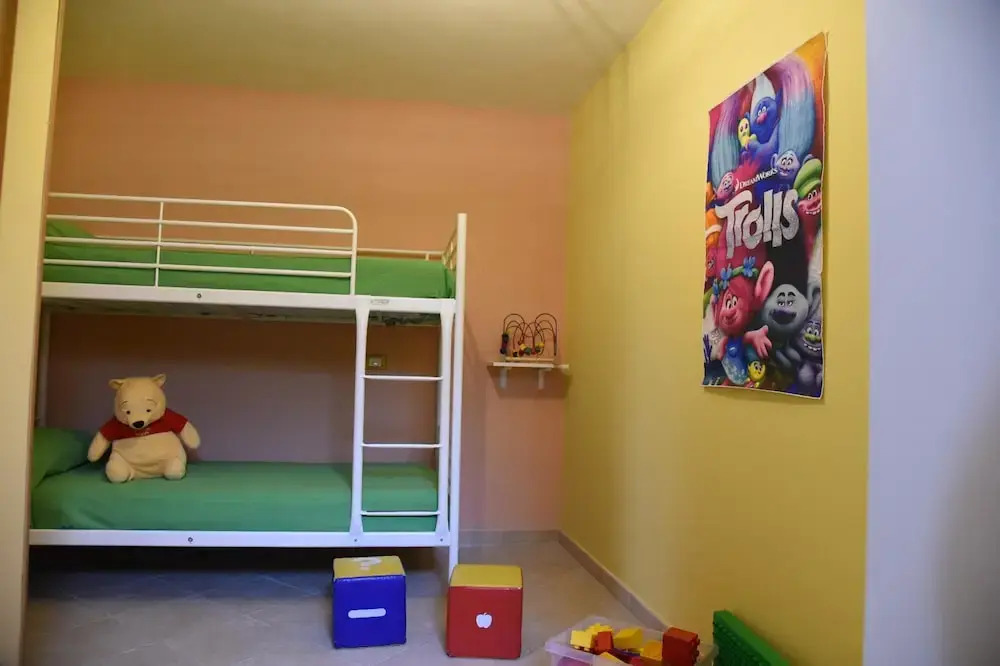 Apartment With 2 Bedrooms in Capaccio-paestum, With Enclosed Garden and Wifi - 300 m From the Beach