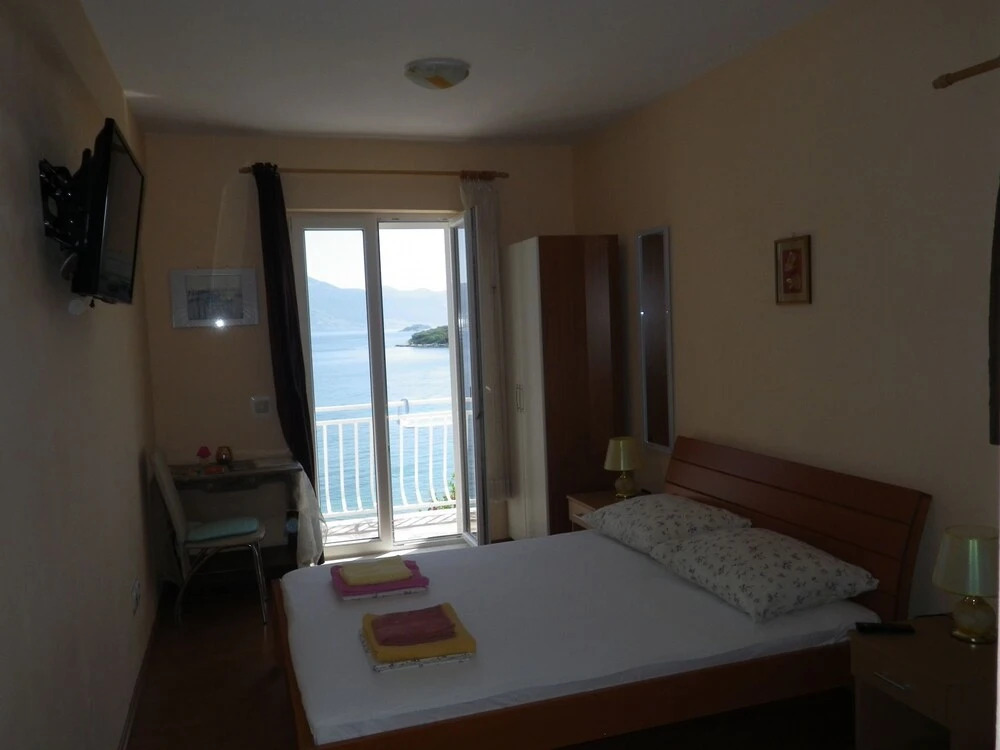 Mir - Perfect Location & Cosy - SA3