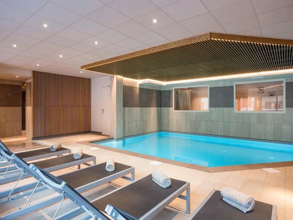 Apartment in Beaufort With Spa & Heated Pool