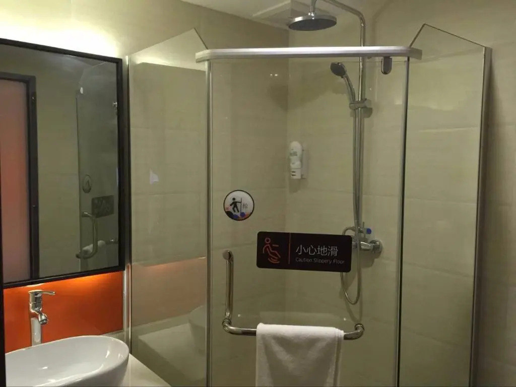 7Days Premium Zhuzhou Yangtze River Road Central Hospital