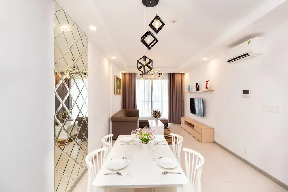 Mino Lee Apartment
