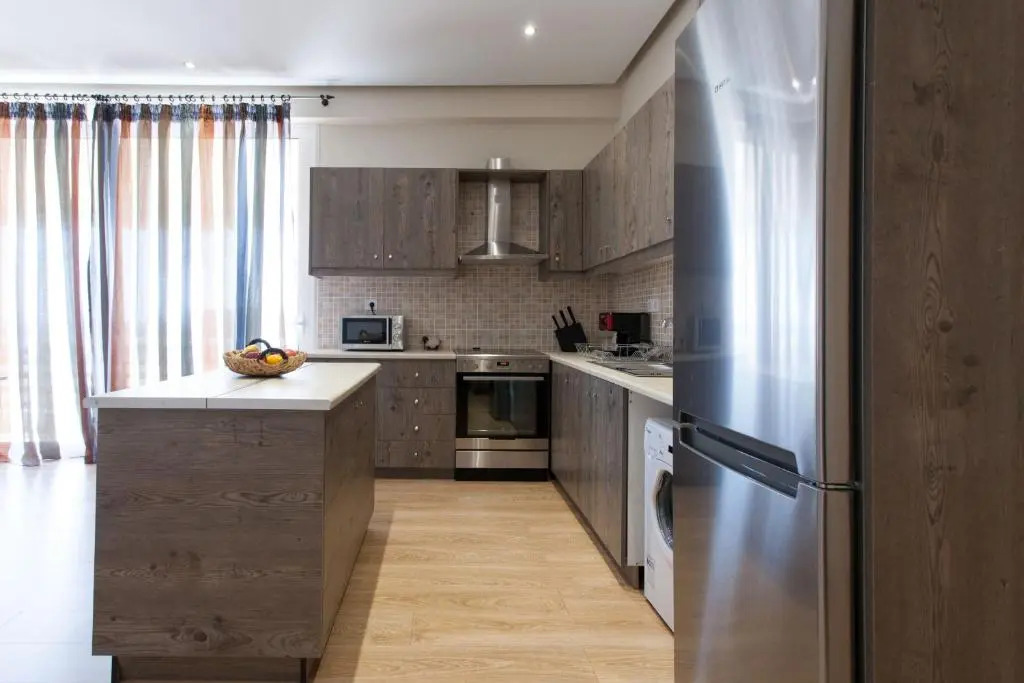 Luxurious 3-bdrm Seaside Retreat in Glyfada Fully Renovated