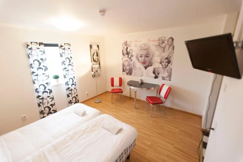 Bella's Place