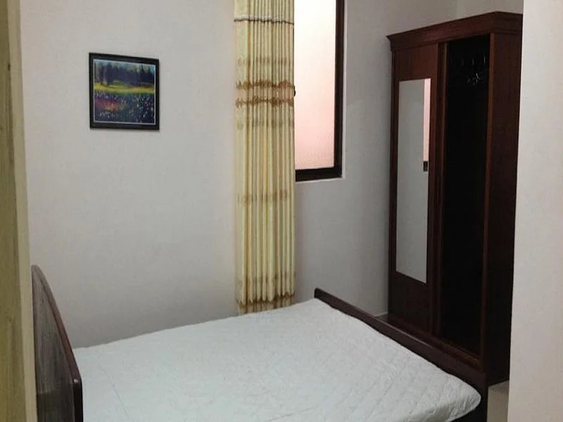Cam Tu Cau Hotel