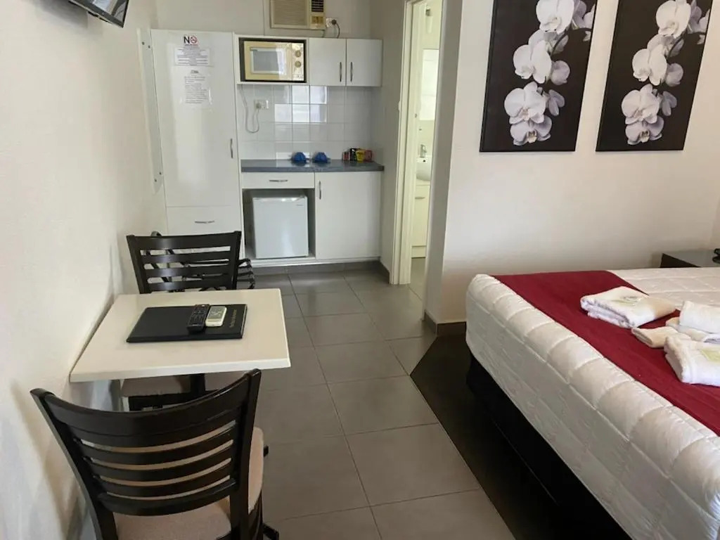 The Esplanade Motel