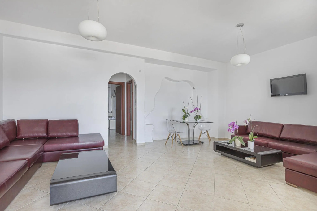Sea View Residence
