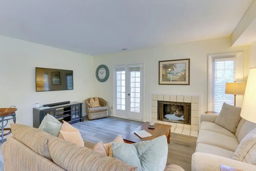 1 Mi to Beach: Family-friendly Evian Resort Condo!