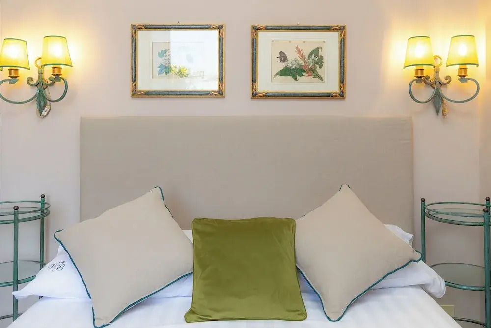 Rental in Rome Trevi Luxury Penthouse