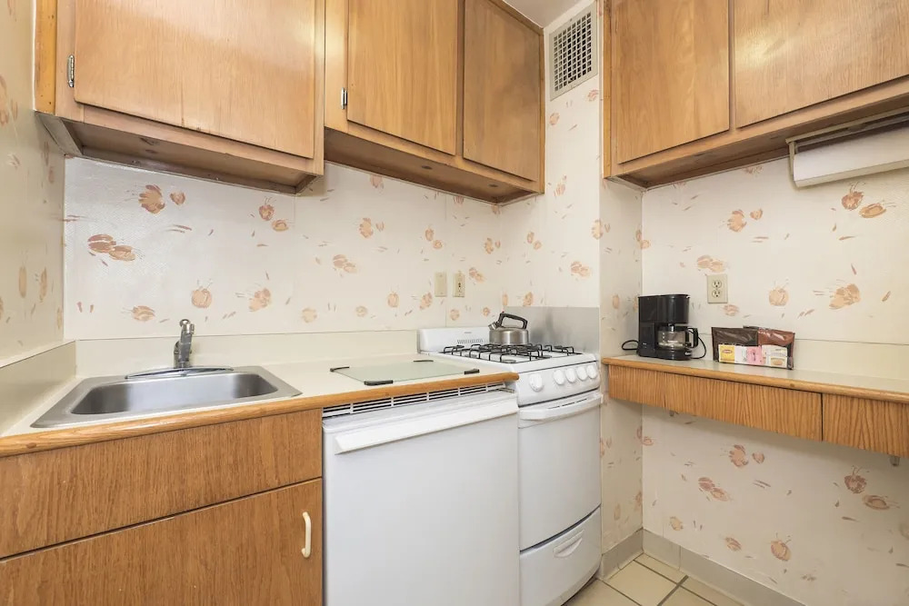 Murray Hill East Suites - Extended Stay