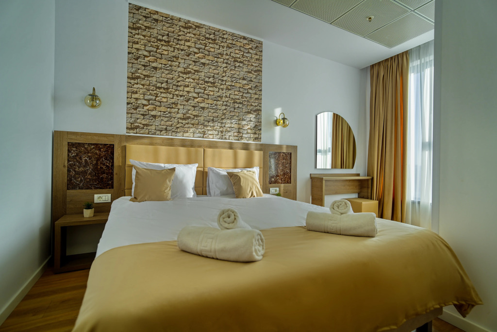 Sir Fundeni Hotel