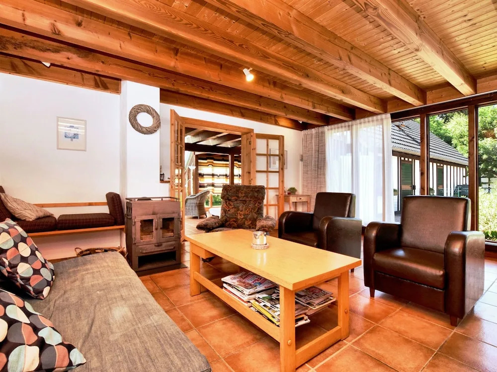 Peaceful Holiday Home in Bütgenbach With Garden