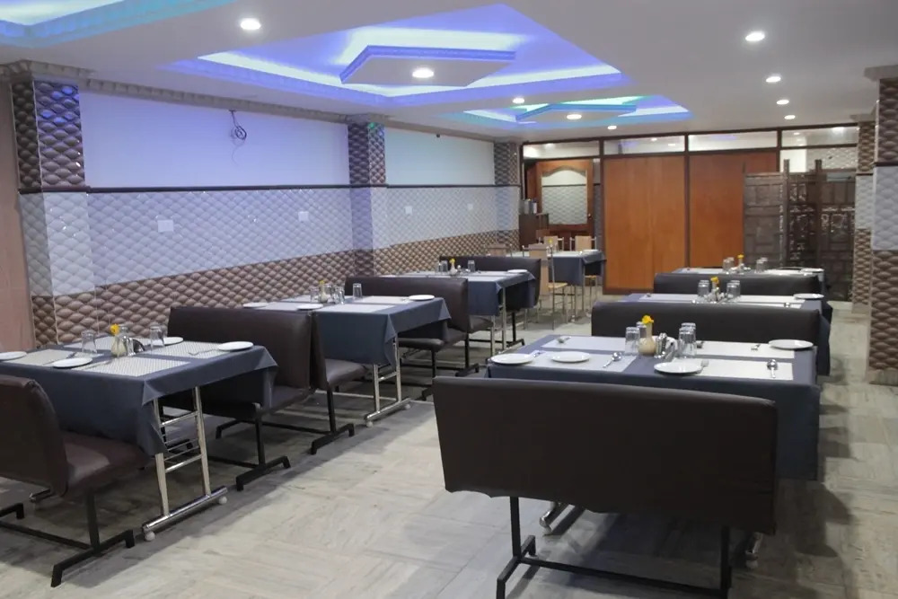Hotel Shiv Shanti Grand
