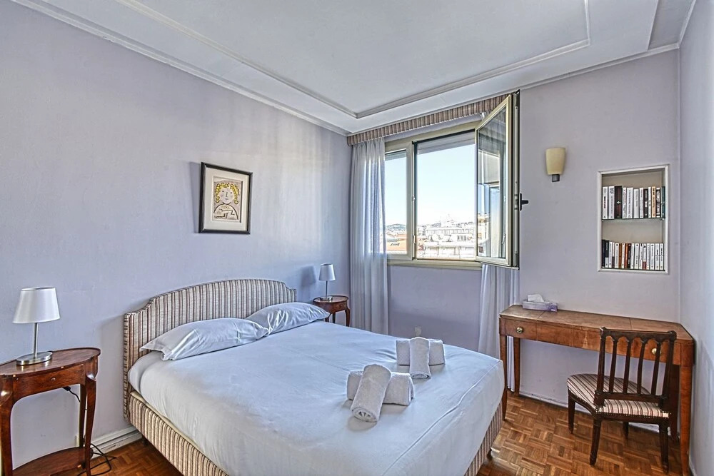 Amazing Sea View Apt w/ Balcony Near Palais