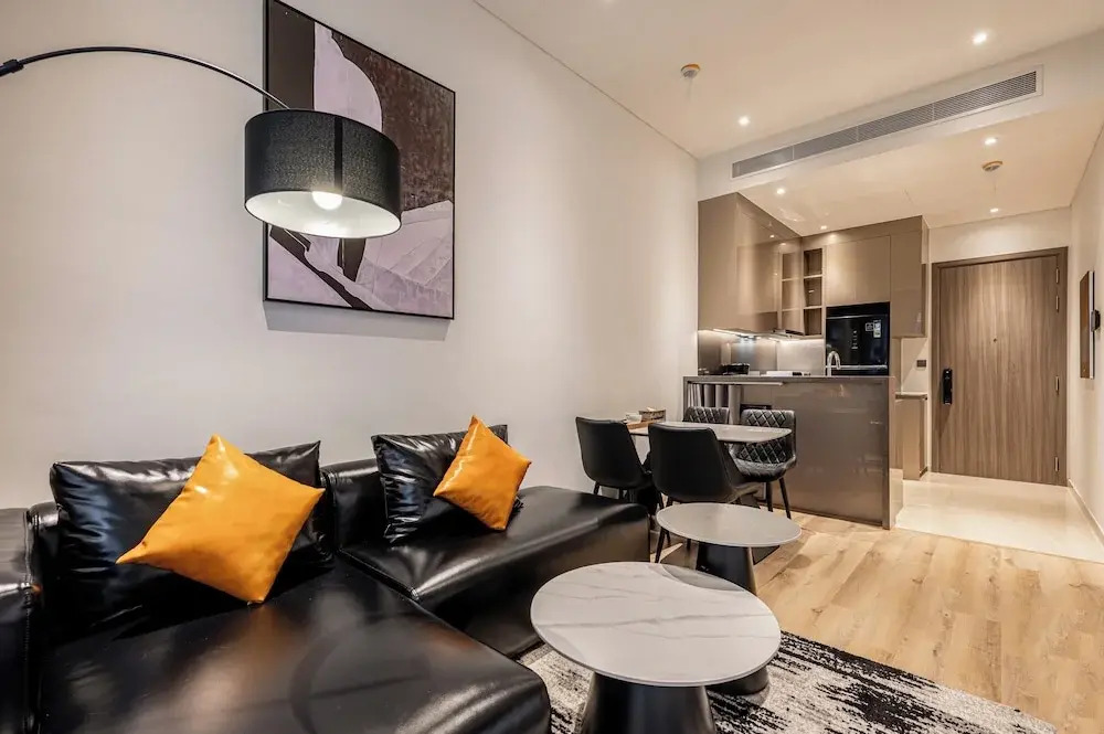 Lancaster Legacy Hotel & Apartments