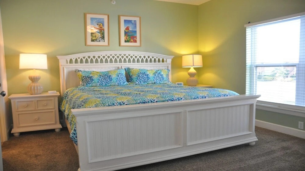 242 Bradenton Beach Club