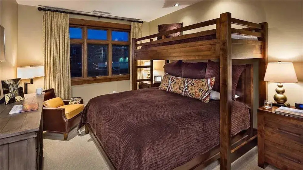 Farwell Mountain 607 4 BedroomCondo By Moving Mountains
