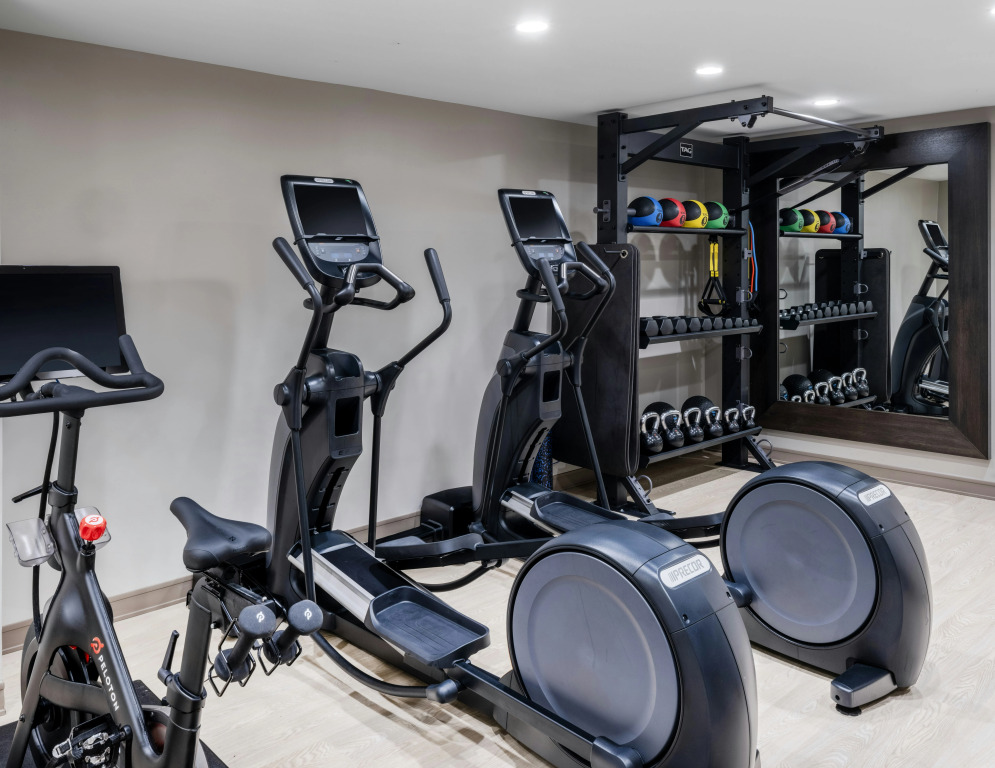 DoubleTree Suites by Hilton Charlotte/SouthPark