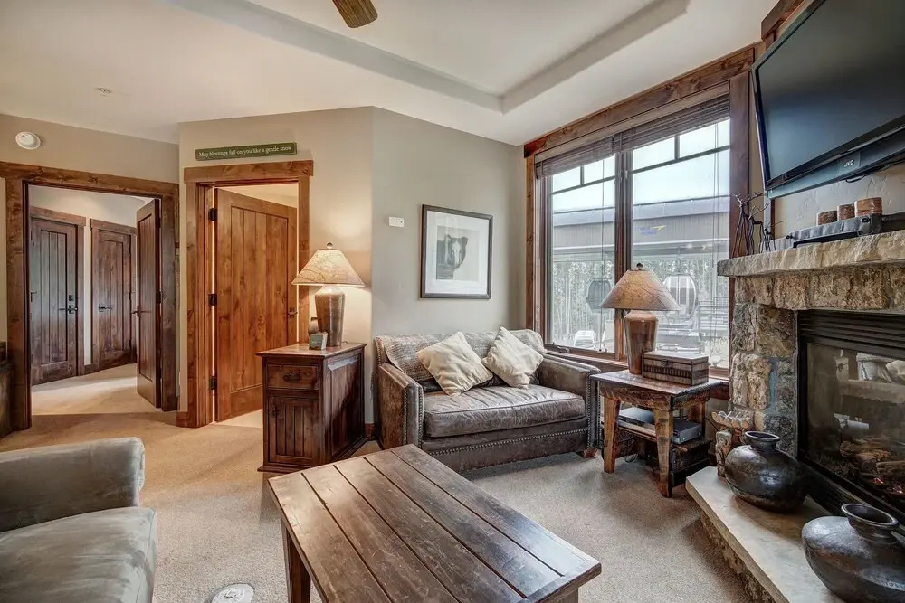 True Ski-in/ski-out Luxury Condo On Peak 7 1 Bedroom Condo by RedAwning