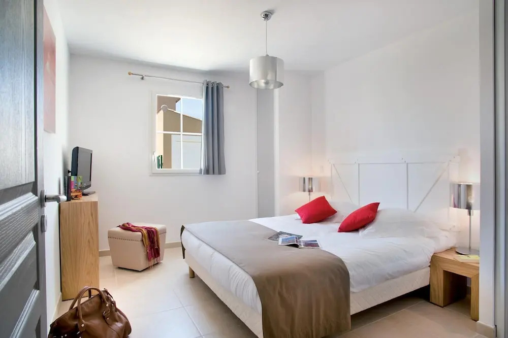 Countryside Provence Villa for 10