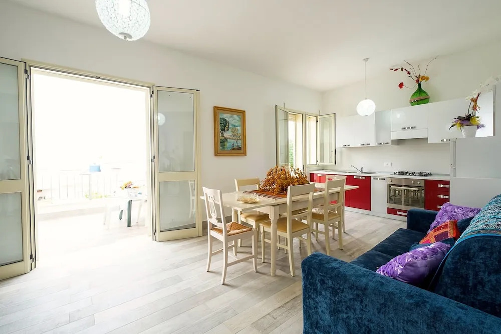 Bel Tramonto Apartments
