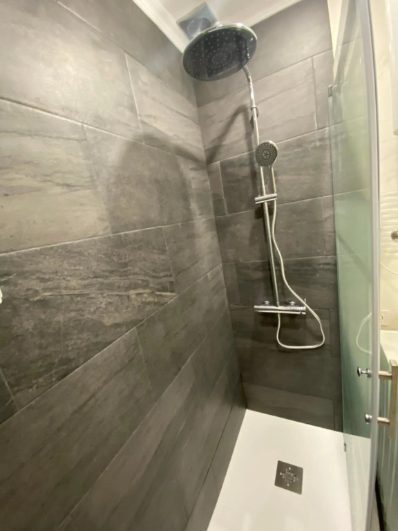 Orihuela Costa 2-bedroom 1-bath renovated vacation rental on La Zenia Beach