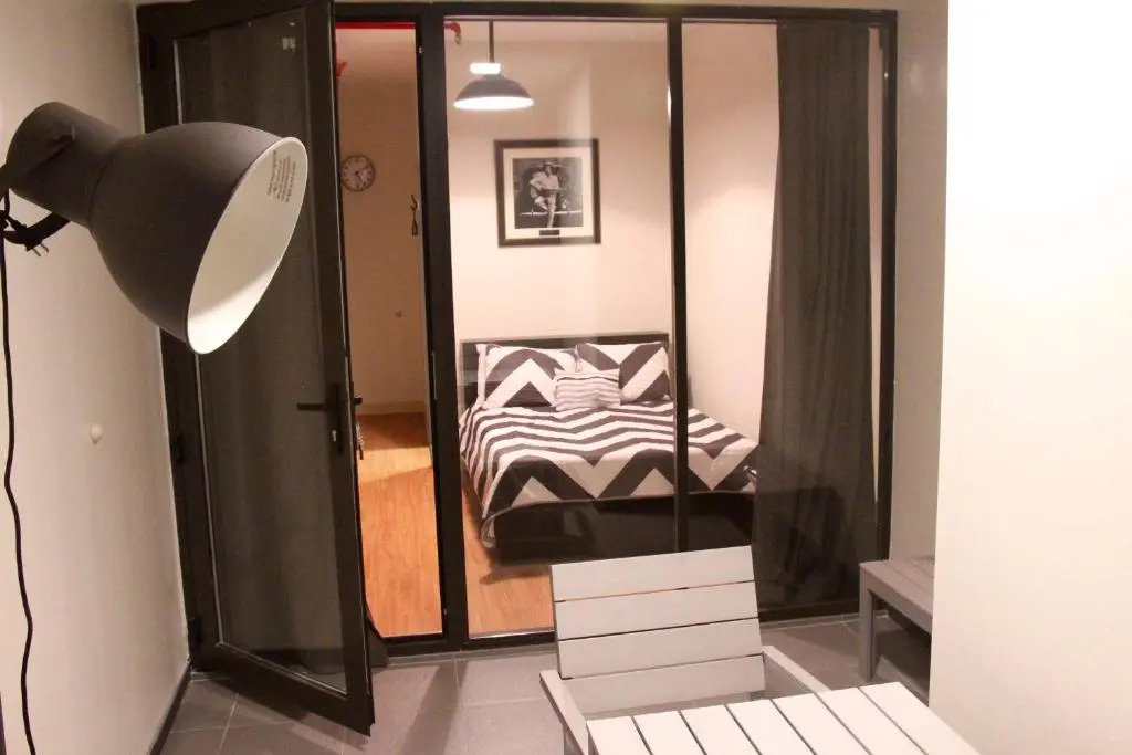 Jazz on Columbus Circle Hostel