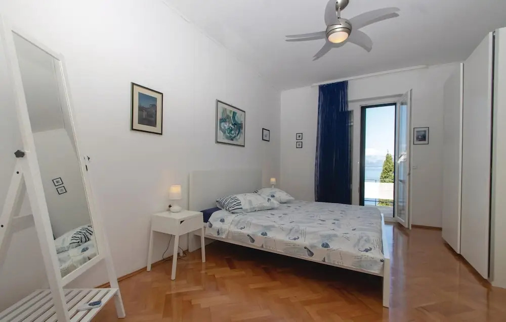 Nice Home in Trpanj With Wifi and 3 Bedrooms