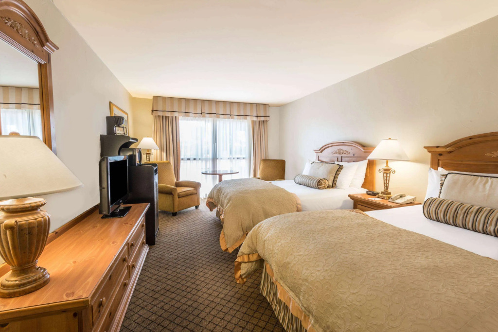 Ramada by Wyndham Las Cruces Hotel & Conference Center