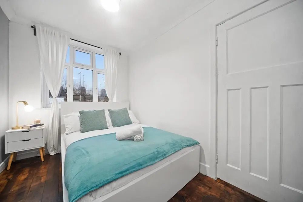 Stylish 3 Bed Apartment Central London