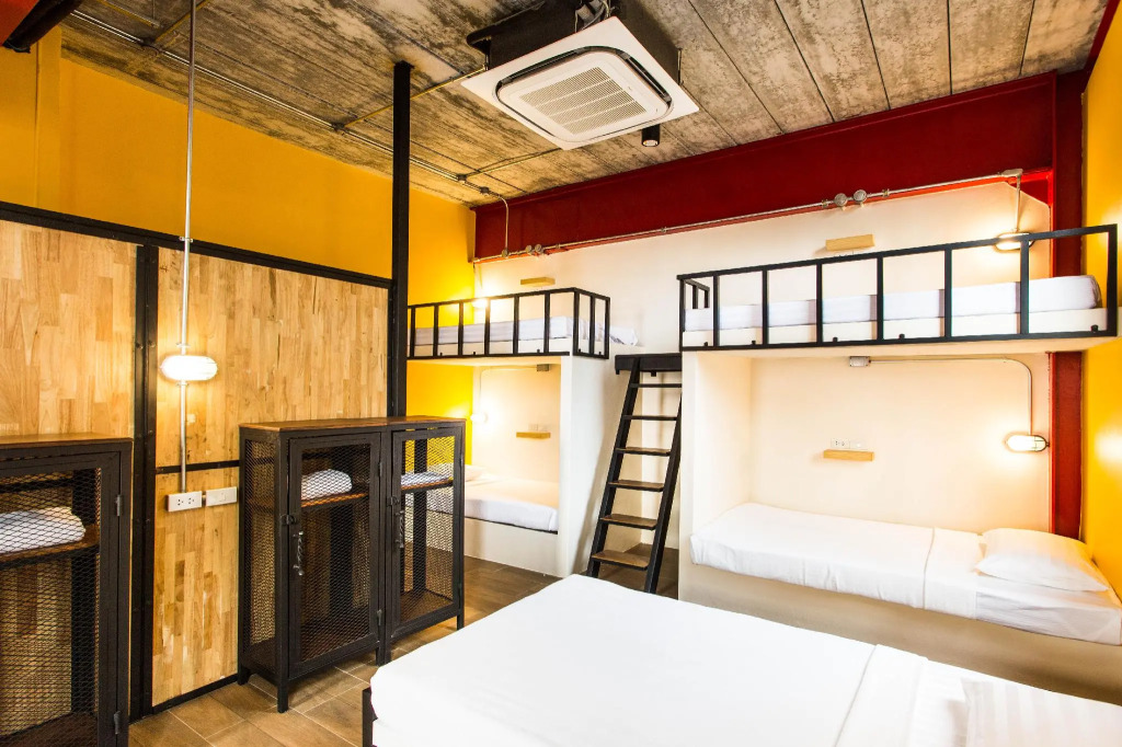 Khunsuek Muay Thai Hostel