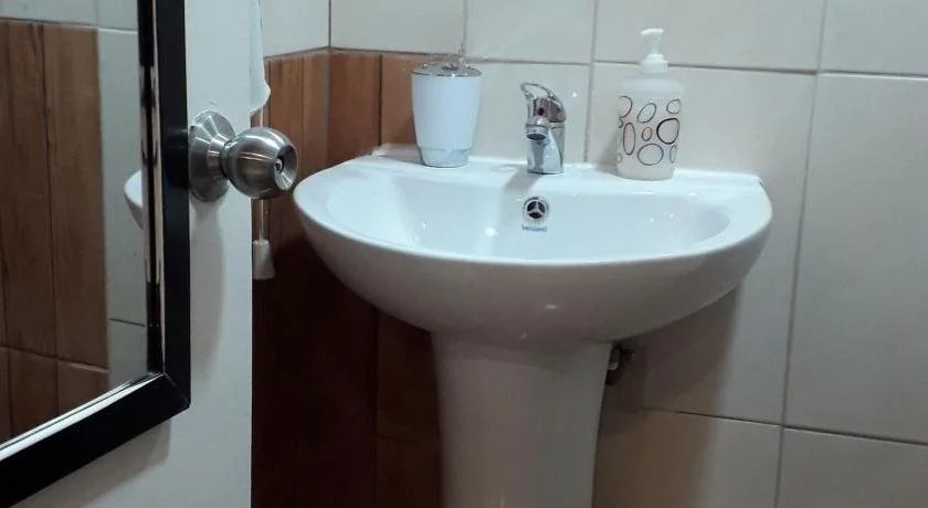 Hostal Rotonda Atenas