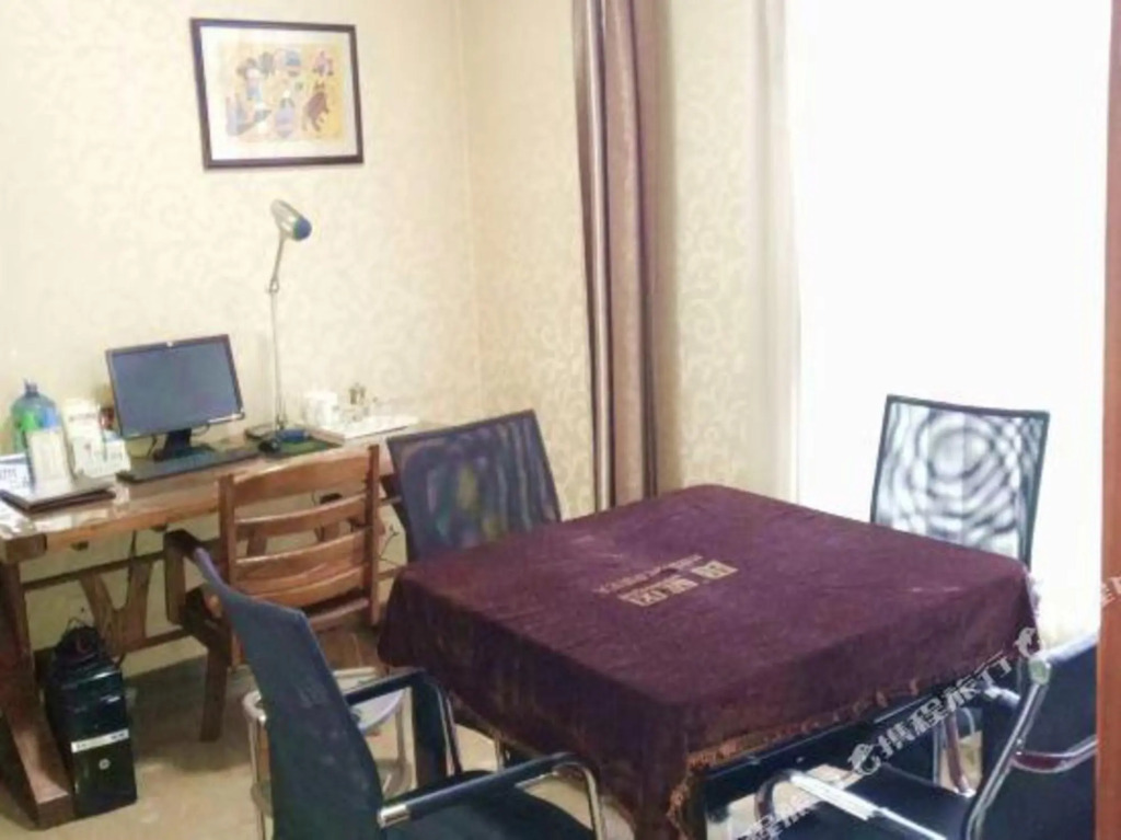 He Yuyue   Hotel