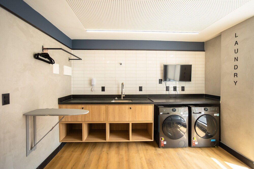 At Self #306 - Apartment in Manaira by Carpediem