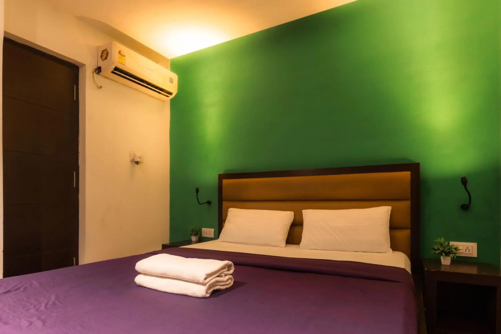 Joeys Hostel Agra - 200m from Taj Mahal