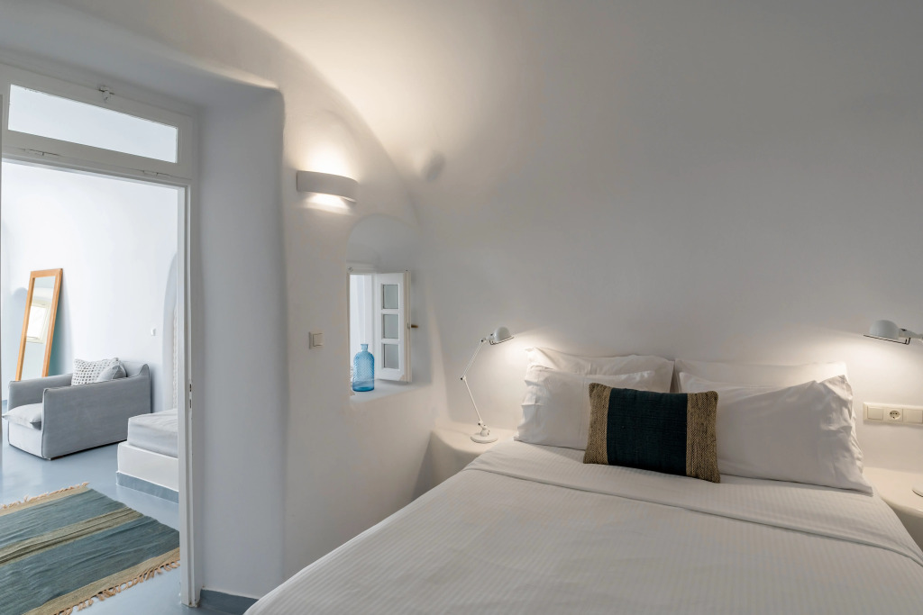 Cliff Side Suites