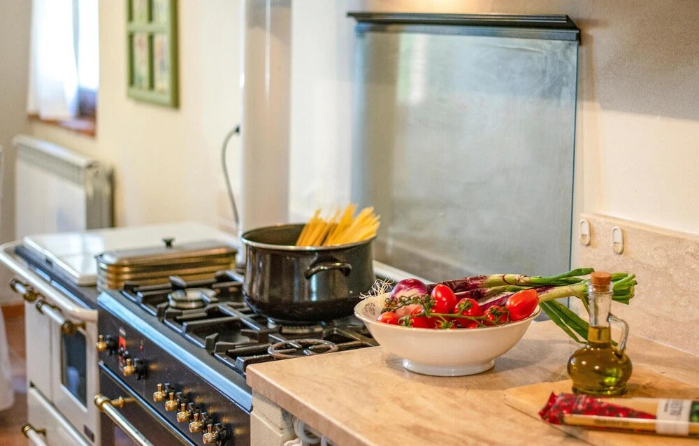 Stunning Home in Massa Marittima With Wifi and 6 Bedrooms