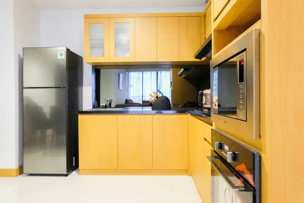 Big Size with City View @ 3BR Lexington Apartment