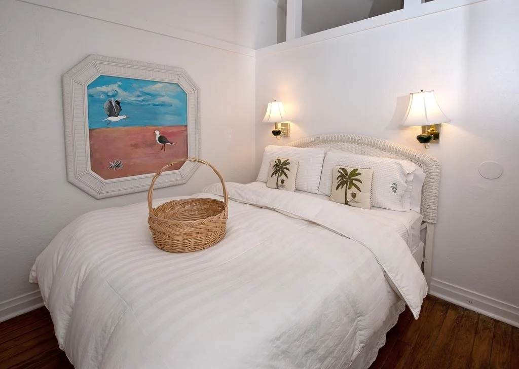 Bungalow Beach Resort